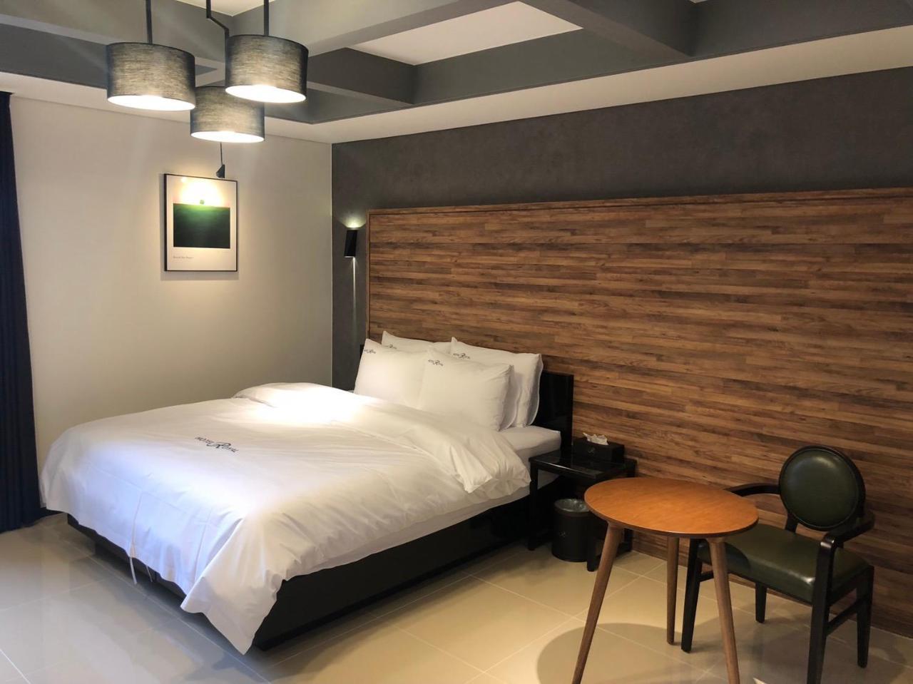 Royal Hotel Jeongeup Zewnętrze zdjęcie