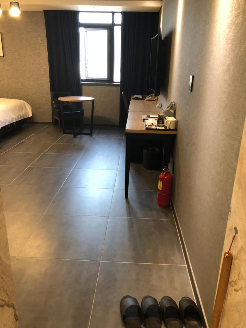 Royal Hotel Jeongeup Zewnętrze zdjęcie