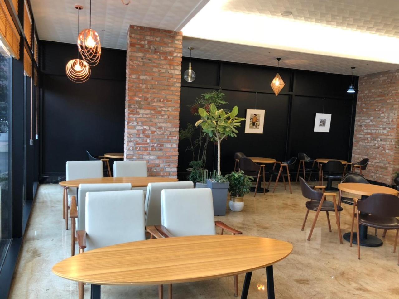 Royal Hotel Jeongeup Zewnętrze zdjęcie